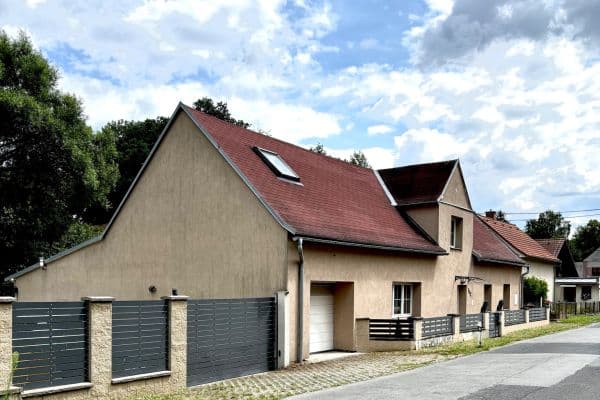 Prodej domu 222 m², pozemek 835 m², Pertoltice pod Ralskem Prodej domu 222 m², pozemek 835 m², Pertoltice pod Ralskem