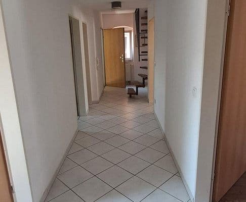 Prodej bytu 3+1 78 m², Luitpoldstr., Neu-Ulm Prodej bytu 3+1 78 m², Luitpoldstr., Neu-Ulm