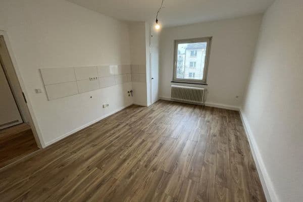 Pronájem bytu 2+1 82 m², Bochumer Str. 226, Herne Pronájem bytu 2+1 82 m², Bochumer Str. 226, Herne