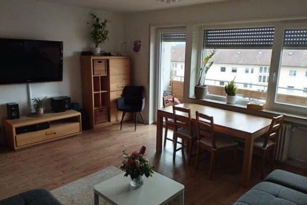 Prodej bytu 3+kk 85 m², Esslingen am Neckar, Bádensko-Württembersko Prodej bytu 3+kk 85 m², Esslingen am Neckar, Bádensko-Württembersko