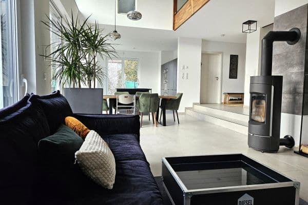 Prodej domu 138 m², pozemek 550 m², Niedereschach Prodej domu 138 m², pozemek 550 m², Niedereschach