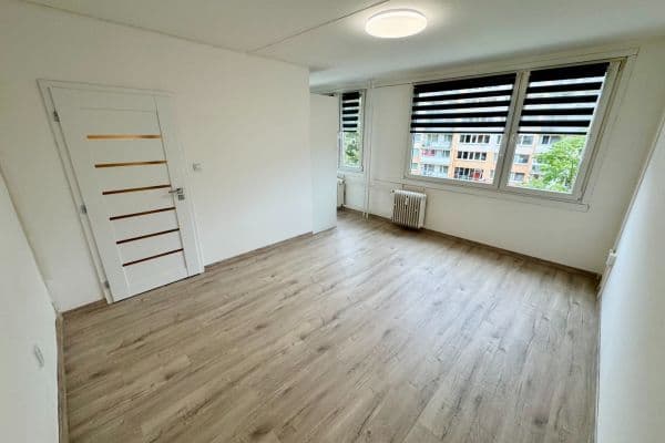 Prodej bytu 1+1 27 m², Jana Kubelíka, Most Prodej bytu 1+1 27 m², Jana Kubelíka, Most