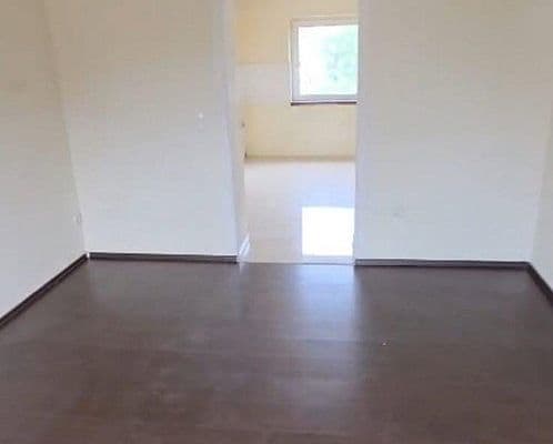 Pronájem bytu 2+1 61 m², Karolingerstr. 7, Duisburg Pronájem bytu 2+1 61 m², Karolingerstr. 7, Duisburg