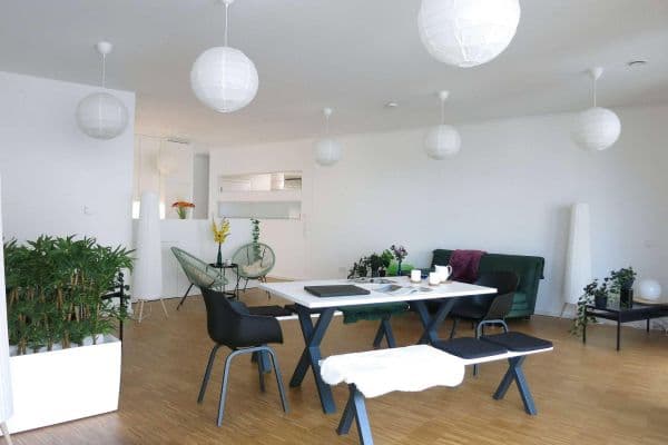 Pronájem bytu 2+1 81 m², Berlin, Berlín Pronájem bytu 2+1 81 m², Berlin, Berlín