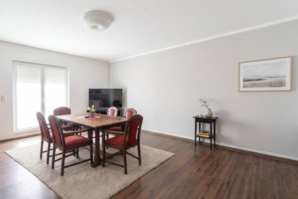 Pronájem bytu 3+1 110 m², Ahrensfelde-Mehrow Pronájem bytu 3+1 110 m², Ahrensfelde-Mehrow