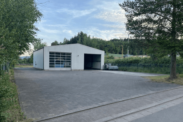 Pronájem nebytového prostoru 1.300 m², Dahn Pronájem nebytového prostoru 1.300 m², Dahn