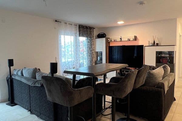 Pronájem bytu 3+1 89 m², Erlensee Pronájem bytu 3+1 89 m², Erlensee