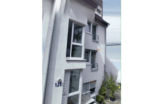 Pronájem bytu 3+1 91 m², Hügelstr. 123, Wuppertal Pronájem bytu 3+1 91 m², Hügelstr. 123, Wuppertal