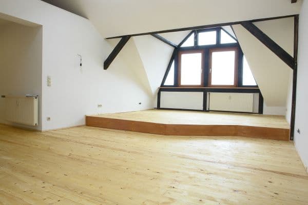 Pronájem bytu 2+1 66 m², Dessau, Sasko-Anhaltsko Pronájem bytu 2+1 66 m², Dessau, Sasko-Anhaltsko
