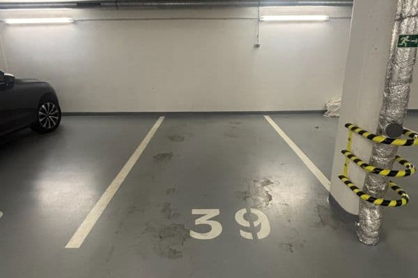Pronájem garáže 18 m², Kačírkova, Praha Pronájem garáže 18 m², Kačírkova, Praha