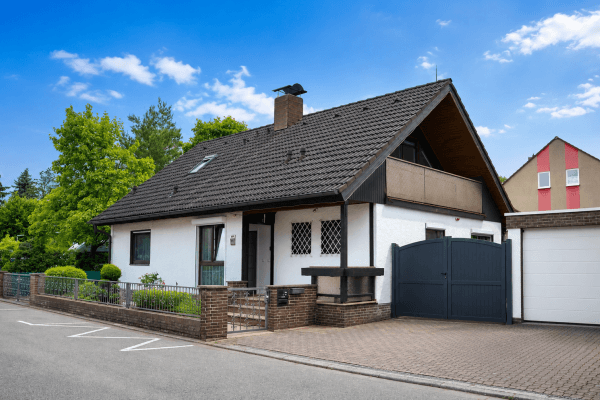 Prodej domu 175 m², pozemek 649 m², Weiterstadt Prodej domu 175 m², pozemek 649 m², Weiterstadt
