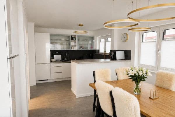 Pronájem domu 156 m², pozemek 390 m², Hochheim am Main Pronájem domu 156 m², pozemek 390 m², Hochheim am Main