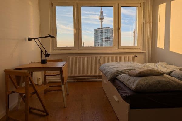 Prodej bytu 1+1 30 m², Holzmarktstrasse 73, Berlin, Berlín Prodej bytu 1+1 30 m², Holzmarktstrasse 73, Berlin, Berlín