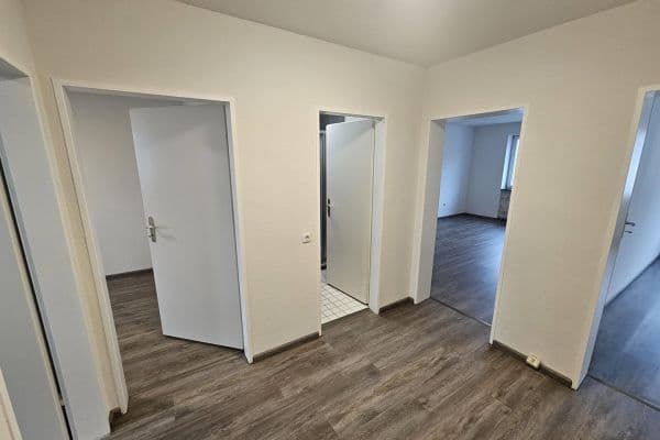 Pronájem bytu 3+1 69 m², Stolberg-Büsbach Pronájem bytu 3+1 69 m², Stolberg-Büsbach