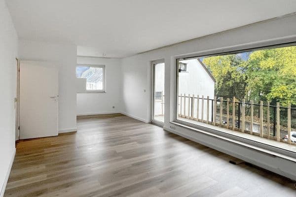 Pronájem bytu 2+1 62 m², Waterfohrstraße 9, Essen, Severní Porýní-Vestfálsko Pronájem bytu 2+1 62 m², Waterfohrstraße 9, Essen, Severní Porýní-Vestfálsko