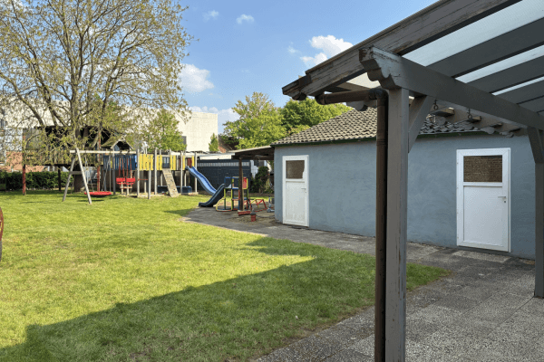 Prodej domu 116 m², pozemek 608 m², Düsseldorferstr. 5, Nettetal Prodej domu 116 m², pozemek 608 m², Düsseldorferstr. 5, Nettetal