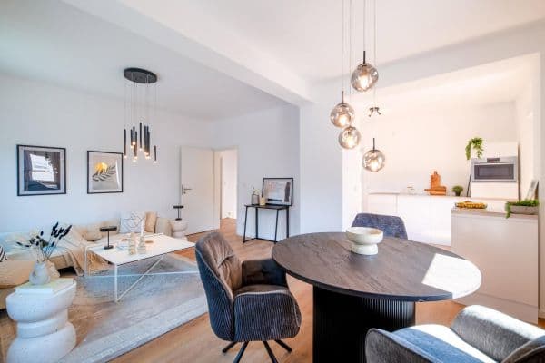 Prodej domu 141 m², pozemek 188 m², Roßdorf Prodej domu 141 m², pozemek 188 m², Roßdorf
