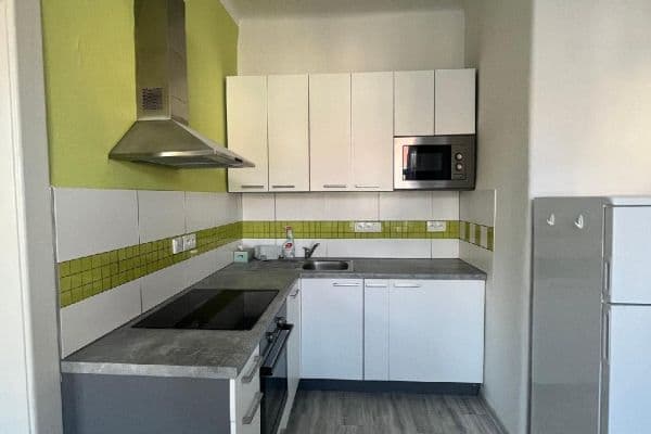 Pronájem bytu 1+1 45 m², Šmeralova, Olomouc Pronájem bytu 1+1 45 m², Šmeralova, Olomouc