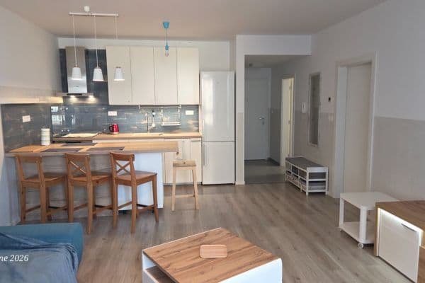 Pronájem bytu 2+1 58 m², Plynárenská, Ružinov Pronájem bytu 2+1 58 m², Plynárenská, Ružinov