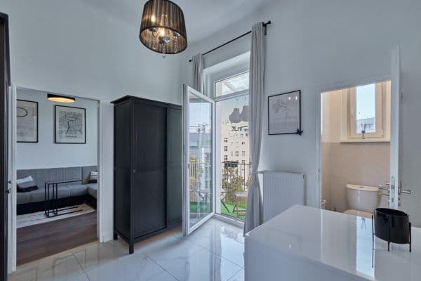Prodej bytu 2+kk 55 m², Na Břehu, Praha Prodej bytu 2+kk 55 m², Na Břehu, Praha