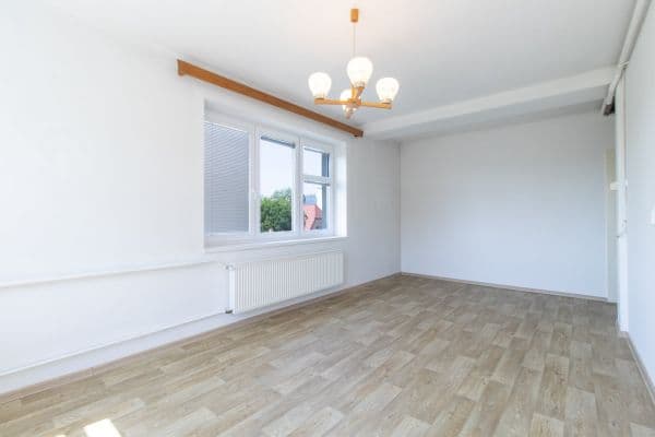 Pronájem bytu 3+1 73 m², Jedličkova, Lysá nad Labem Pronájem bytu 3+1 73 m², Jedličkova, Lysá nad Labem