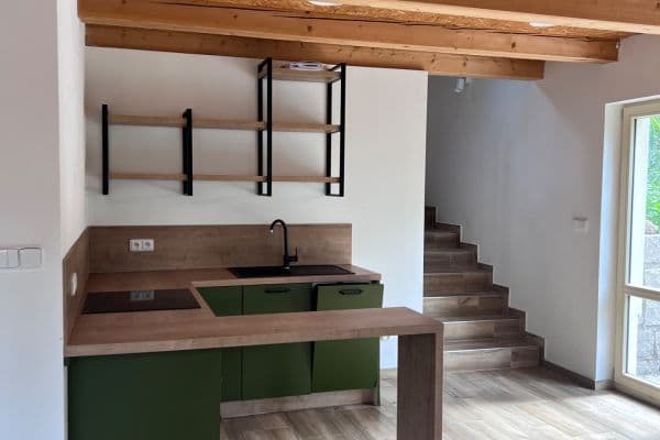 Pronájem chaty, chalupy 75 m², pozemek 400 m², Lesní, SO POÚ Kostelec nad Černými lesy Pronájem chaty, chalupy 75 m², pozemek 400 m², Lesní, SO POÚ Kostelec nad Černými lesy
