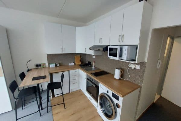 Pronájem bytu 1+kk 29 m², Sokolovská, Plzeň, Plzeňský kraj Pronájem bytu 1+kk 29 m², Sokolovská, Plzeň, Plzeňský kraj