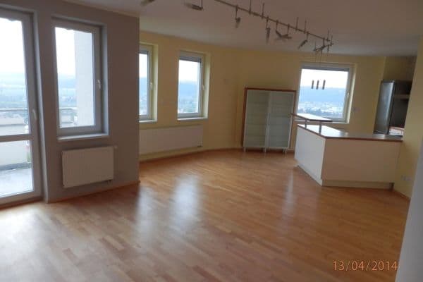 Pronájem bytu 4+kk 120 m², Semická, Praha Pronájem bytu 4+kk 120 m², Semická, Praha