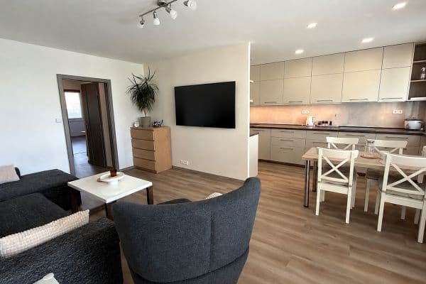 Pronájem bytu 3+kk 85 m², Růženínská, Praha Pronájem bytu 3+kk 85 m², Růženínská, Praha