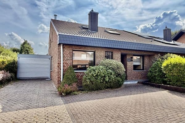 Prodej domu 137 m², pozemek 379 m², Erkelenz Prodej domu 137 m², pozemek 379 m², Erkelenz
