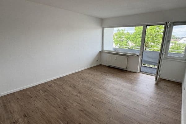 Pronájem bytu 2+kk 64 m², Eschenstr. 129, Duisburg Pronájem bytu 2+kk 64 m², Eschenstr. 129, Duisburg