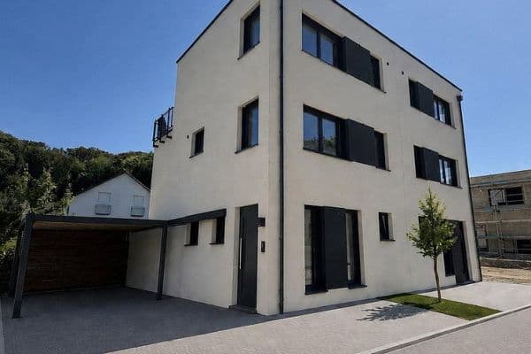 Prodej domu 140 m², pozemek 200 m², Pappelallee 2, Lohmar Prodej domu 140 m², pozemek 200 m², Pappelallee 2, Lohmar