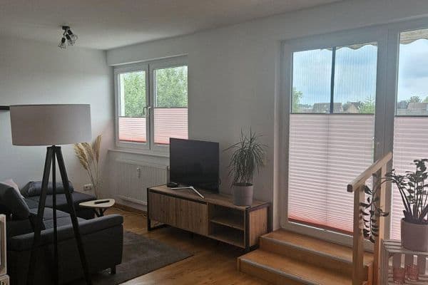 Pronájem bytu 2+1 60 m², Stelle Pronájem bytu 2+1 60 m², Stelle