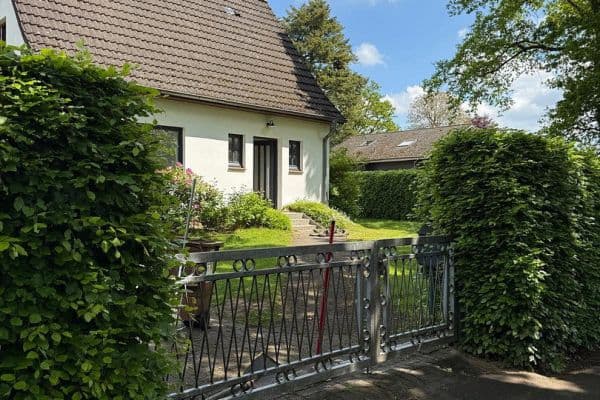 Prodej domu 92 m², pozemek 500 m², Bramkampredder 110, Ammersbek Prodej domu 92 m², pozemek 500 m², Bramkampredder 110, Ammersbek