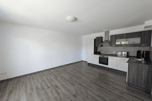 Pronájem bytu 3+1 110 m², Ahrensfelde-Mehrow Pronájem bytu 3+1 110 m², Ahrensfelde-Mehrow