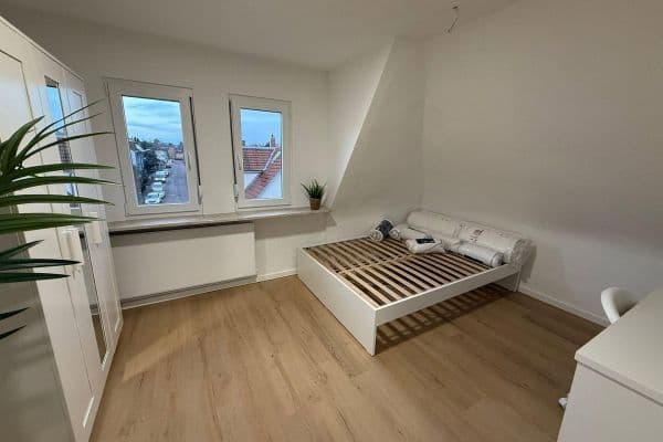 Pronájem bytu 12 m², Römerstraße 39, Heilbronn, Bádensko-Württembersko Pronájem bytu 12 m², Römerstraße 39, Heilbronn, Bádensko-Württembersko