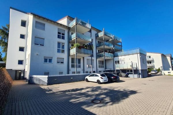 Pronájem bytu 4+1 115 m², Römerweg 31, Schömberg Pronájem bytu 4+1 115 m², Römerweg 31, Schömberg