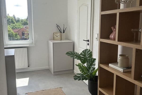 Pronájem bytu 2+1 49 m², Wörthstraße 27, Osnabrück, Dolní Sasko Pronájem bytu 2+1 49 m², Wörthstraße 27, Osnabrück, Dolní Sasko