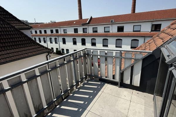 Pronájem bytu 5+1 147 m², Hermannstraße, Lauf an der Pegnitz Pronájem bytu 5+1 147 m², Hermannstraße, Lauf an der Pegnitz