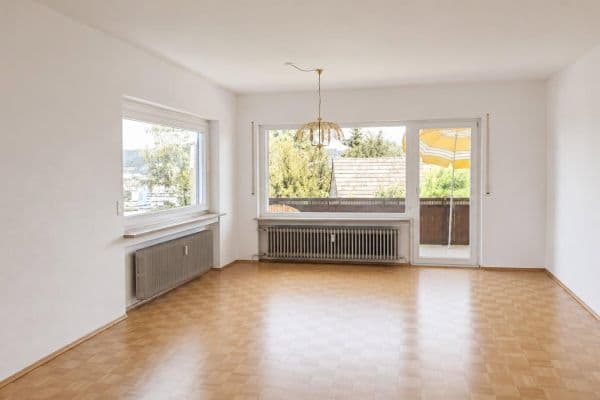 Pronájem bytu 4+kk 113 m², Tüllinger Straße 76, Lörrach, Bádensko-Württembersko Pronájem bytu 4+kk 113 m², Tüllinger Straße 76, Lörrach, Bádensko-Württembersko