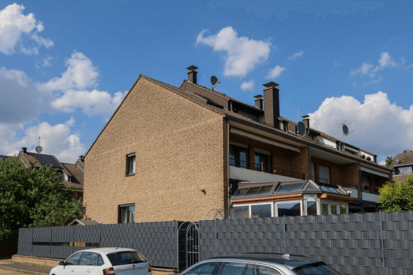 Prodej domu 148 m², pozemek 228 m², Langenfeld Prodej domu 148 m², pozemek 228 m², Langenfeld