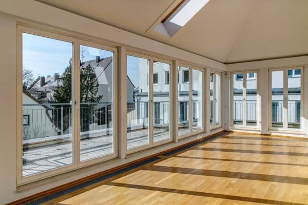 Pronájem bytu 3+1 115 m², München, Bavorsko Pronájem bytu 3+1 115 m², München, Bavorsko