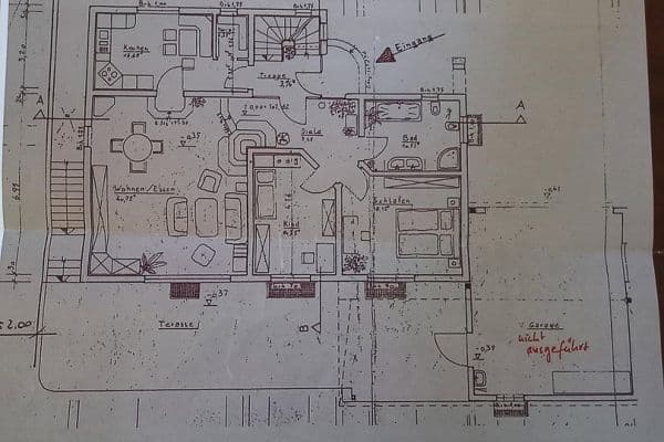 Prodej domu 240 m², pozemek 800 m², Trinkbornstrasse 15, Waldsolms Prodej domu 240 m², pozemek 800 m², Trinkbornstrasse 15, Waldsolms