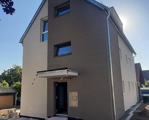 Pronájem bytu 4+1 77 m², Esslingen Pronájem bytu 4+1 77 m², Esslingen