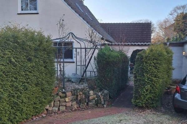 Prodej domu 110 m², pozemek 584 m², Bokellandsweg 21, Bremen, Bremen Prodej domu 110 m², pozemek 584 m², Bokellandsweg 21, Bremen, Bremen