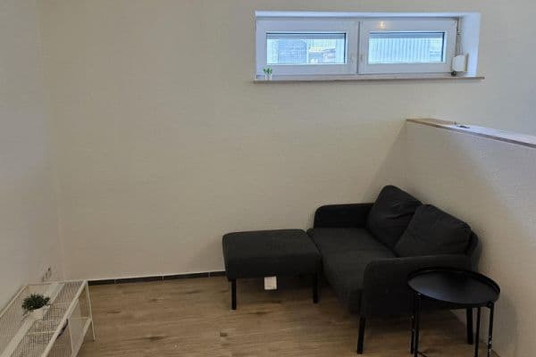 Pronájem bytu 1+1 26 m², Am Krebsbach 30, Rastatt-Niederbühl Pronájem bytu 1+1 26 m², Am Krebsbach 30, Rastatt-Niederbühl