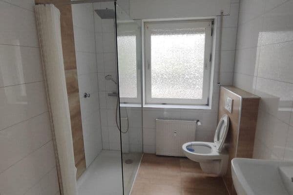 Pronájem bytu 2+kk 53 m², Lipperheidstr. 112, Oberhausen Pronájem bytu 2+kk 53 m², Lipperheidstr. 112, Oberhausen