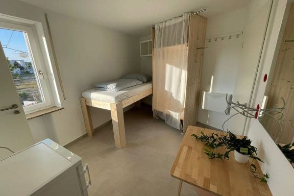 Pronájem bytu 1+1 20 m², Stuttgarter Str.18, Stuttgart Pronájem bytu 1+1 20 m², Stuttgarter Str.18, Stuttgart