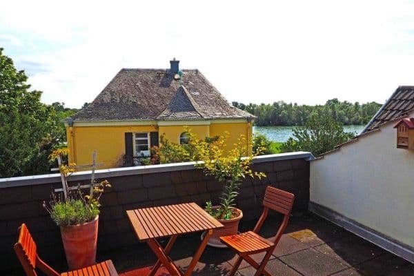 Pronájem bytu 2+1 39 m², Eltville-Hattenheim Pronájem bytu 2+1 39 m², Eltville-Hattenheim