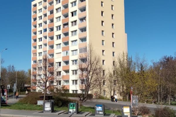 Pronájem bytu 1+kk 25 m², Vokovická, Praha Pronájem bytu 1+kk 25 m², Vokovická, Praha